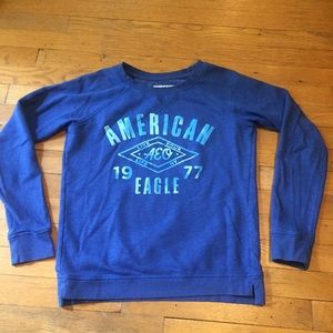 Womens American Eagle sweatshirt, size small